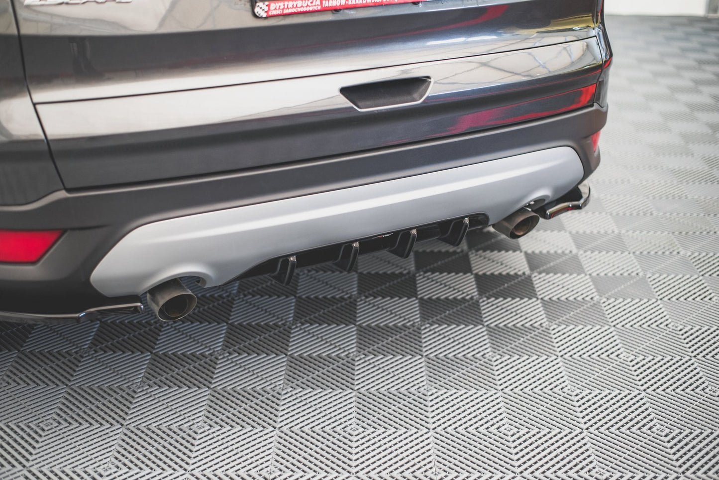 Diffusor Heck Ansatz für Ford Escape Mk3 schwarz Hochglanz