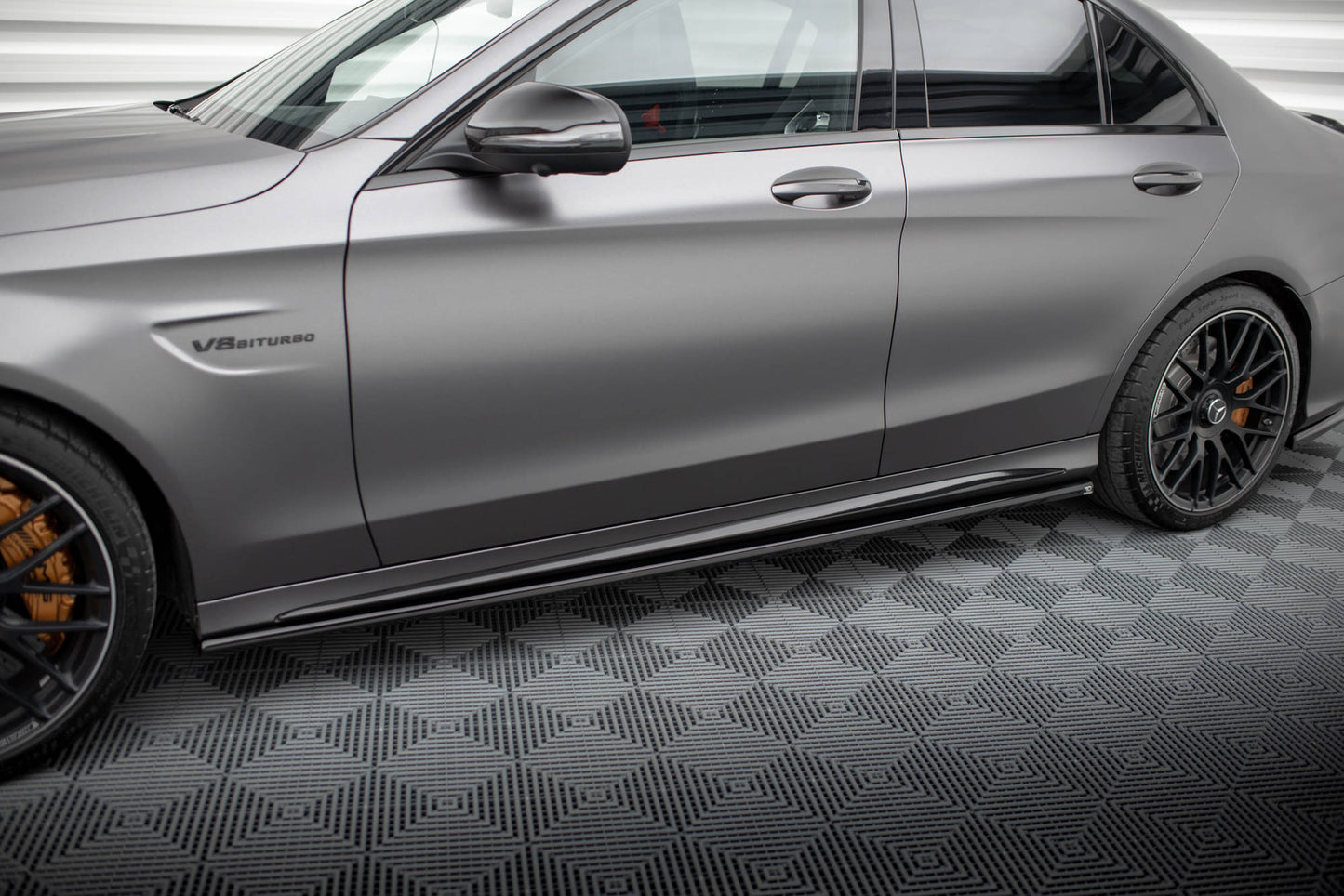 Seitenschweller Ansatz für Mercedes-AMG C63 Limousine / Kombi W205 Facelift schwarz Hochglanz