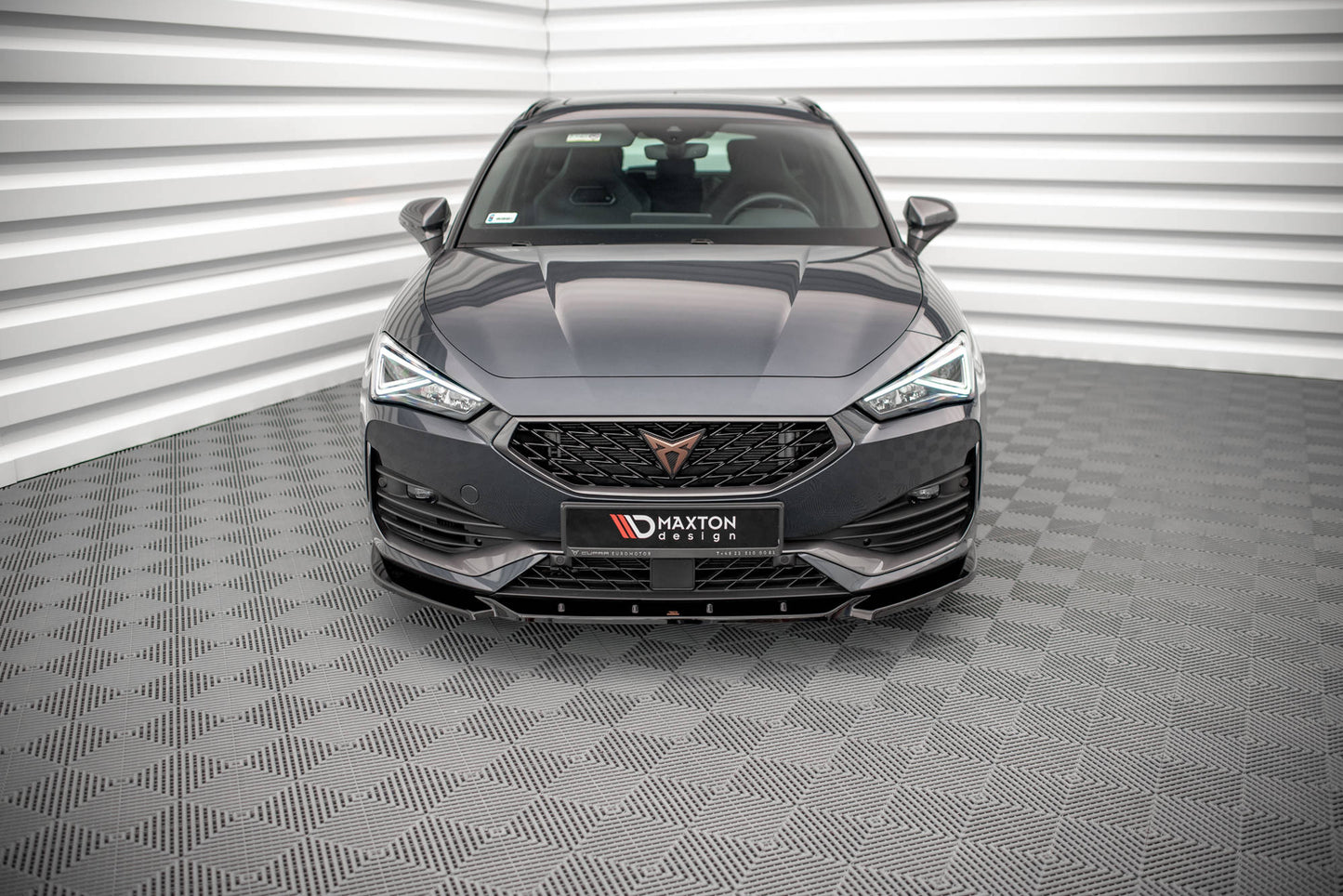 Front Ansatz V.3 für Cupra Leon Mk1 schwarz Hochglanz
