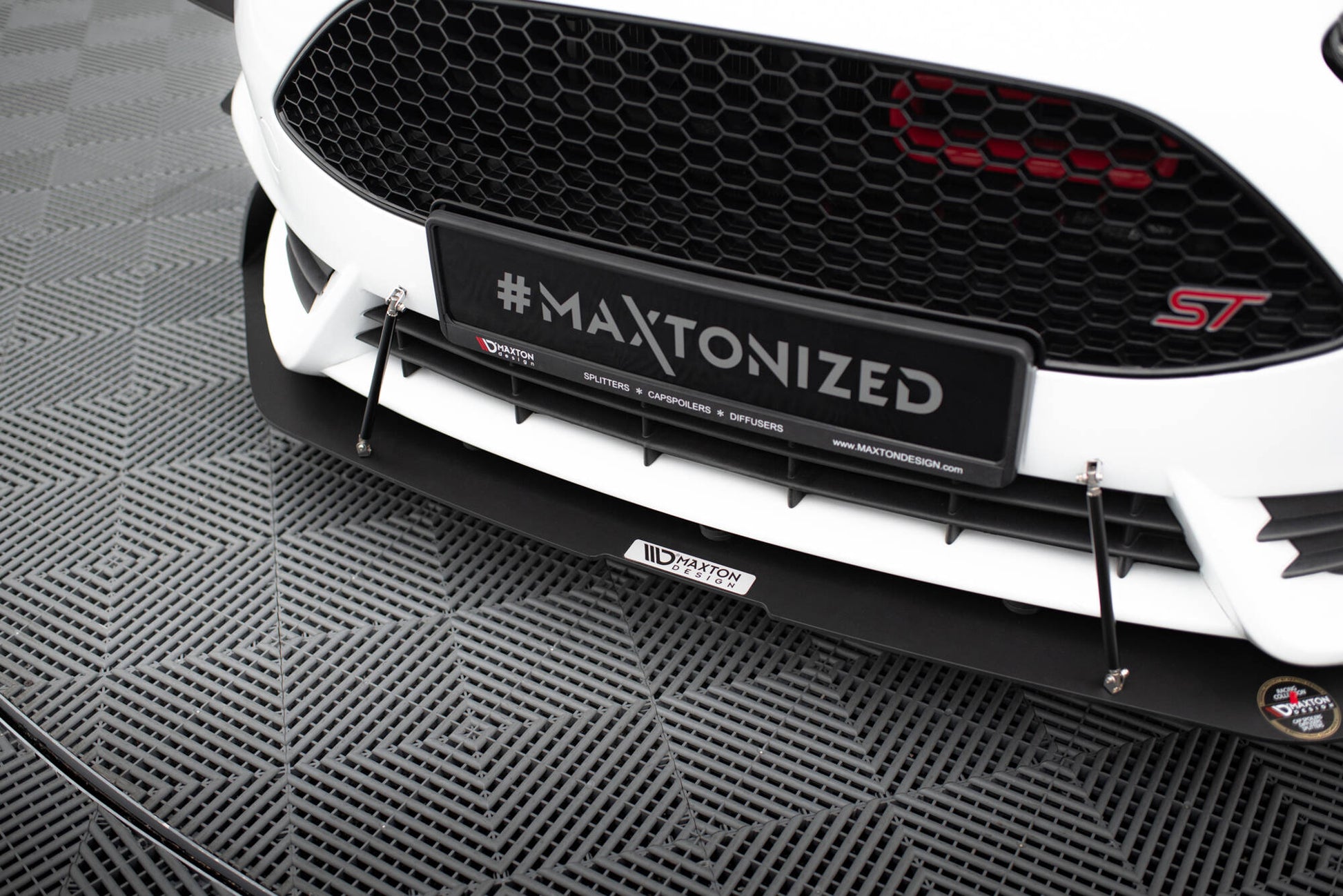 Front Sport Diffusor V.2 Ford Fiesta ST Mk7 FL
