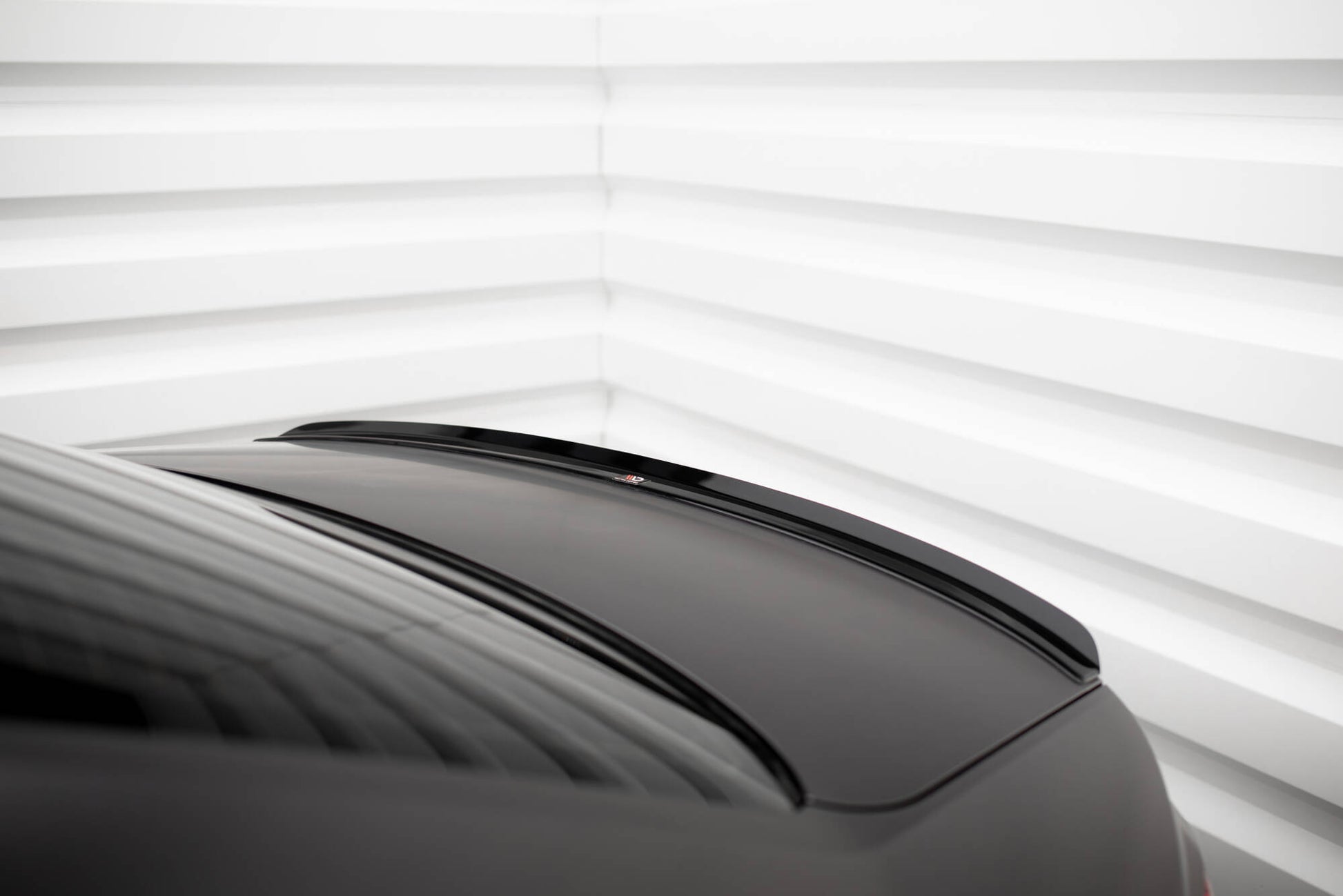 Spoiler CAP V.2 für Audi S4 / A4 Standard / S-Line / Competition Limousine B9 / B9 Facelift schwarz Hochglanz