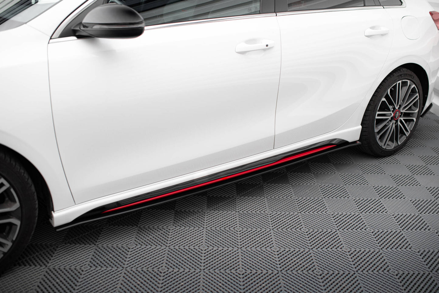 Street Pro Seitenschweller Ansatz für Kia Ceed GT Mk3 / Proceed Mk1