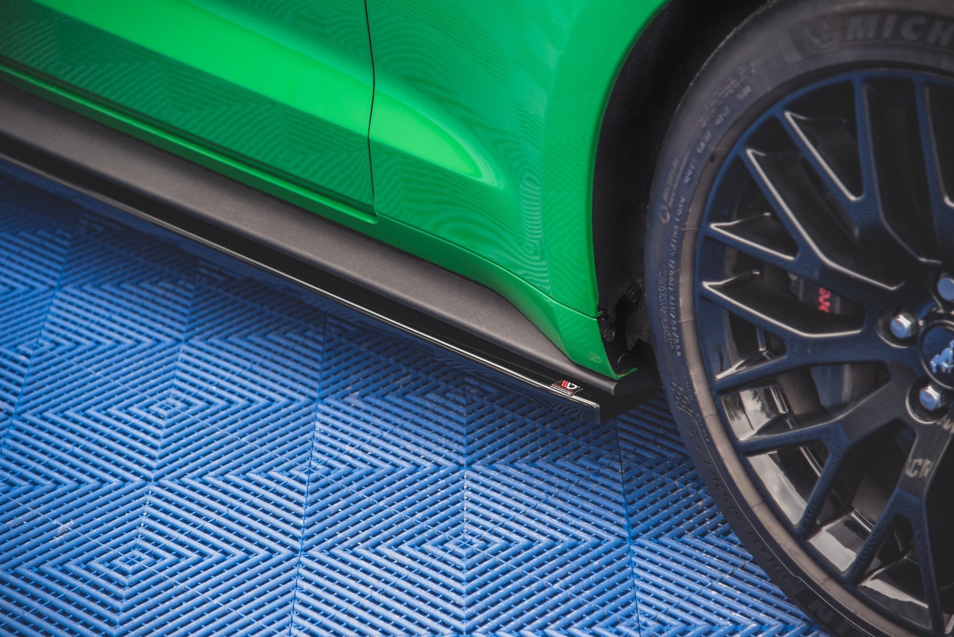 Seitenschweller Ansatz + Flaps für Ford Mustang GT Mk6 Facelift