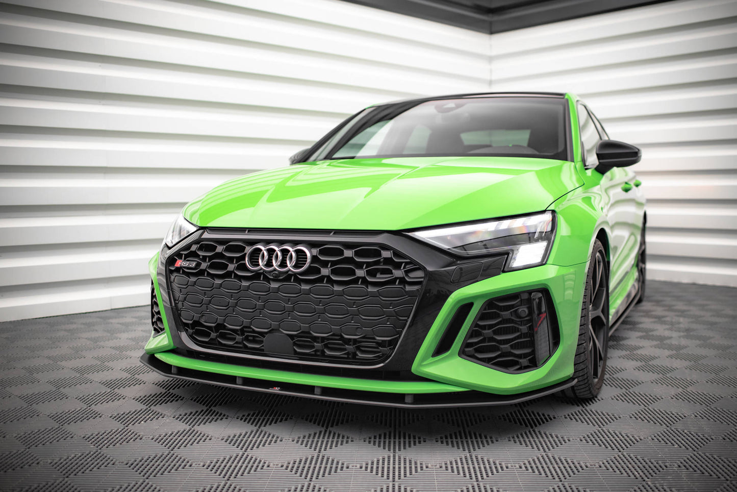 Street Pro Front Ansatz für für Audi RS3 8Y