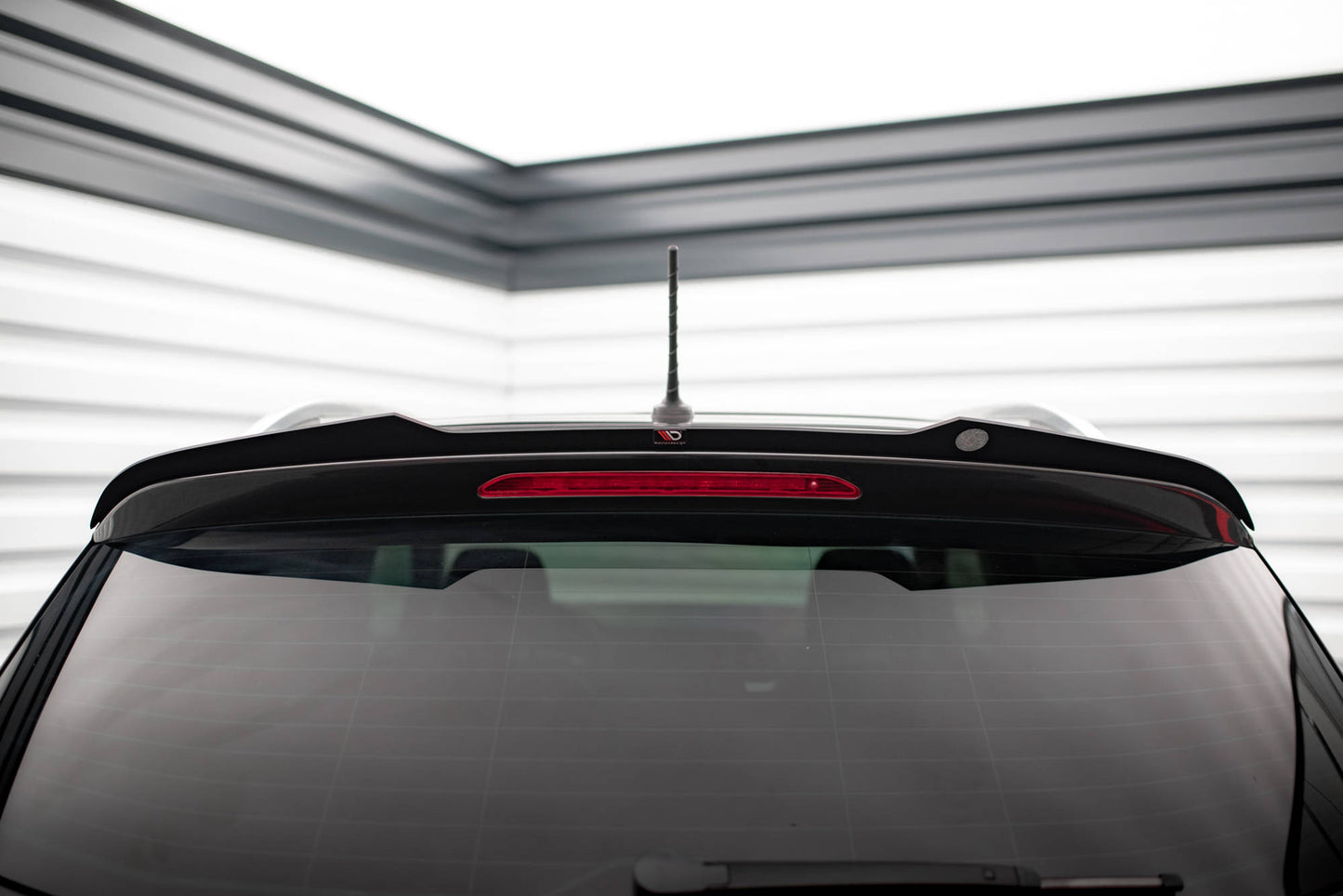 Spoiler CAP für Seat Ateca Mk1 schwarz Hochglanz