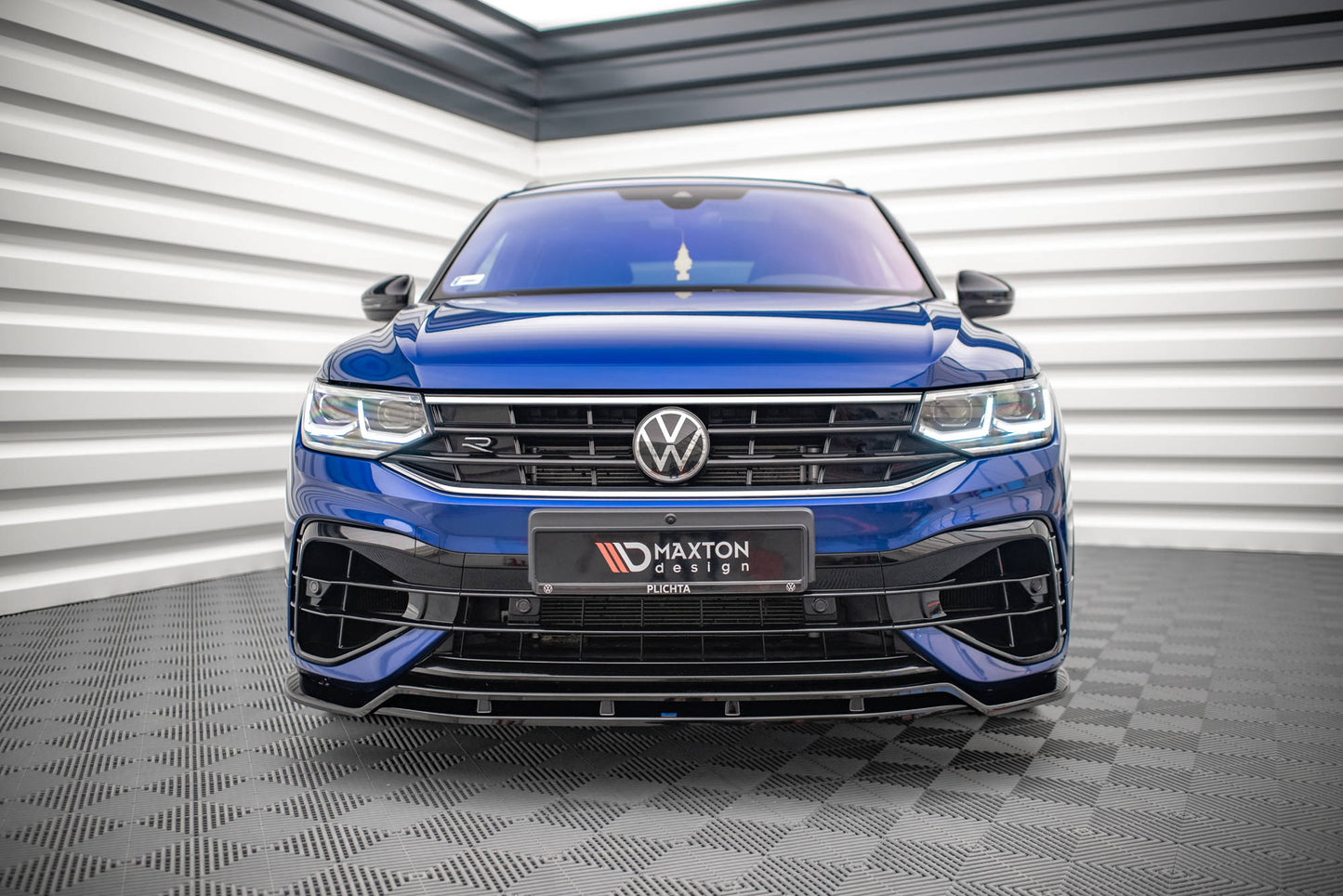 Front Ansatz V.1 für VW Tiguan R / R-Line Mk2 Facelift schwarz Hochglanz