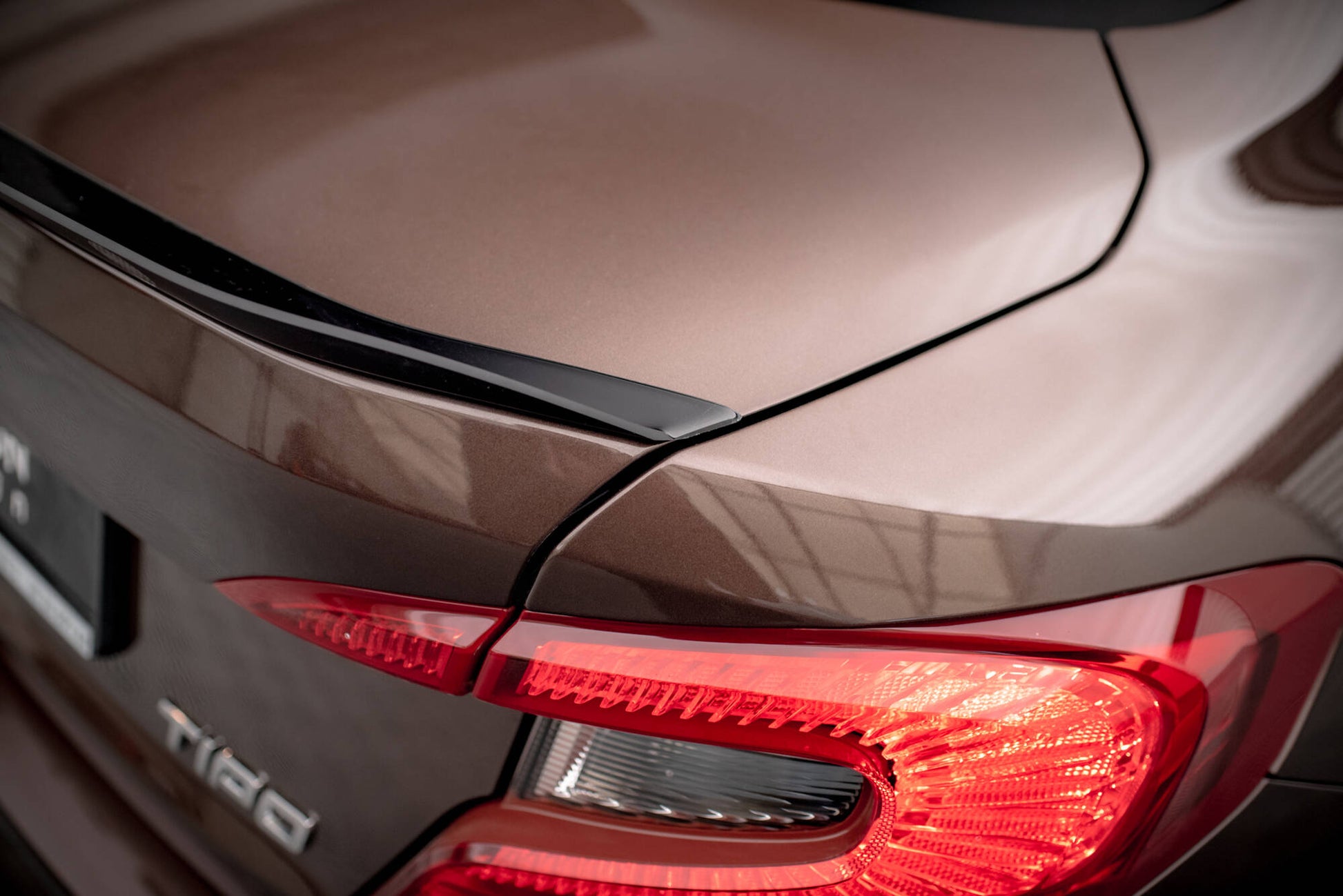 Spoiler CAP für Fiat Tipo S Limousine Mk1 schwarz Hochglanz