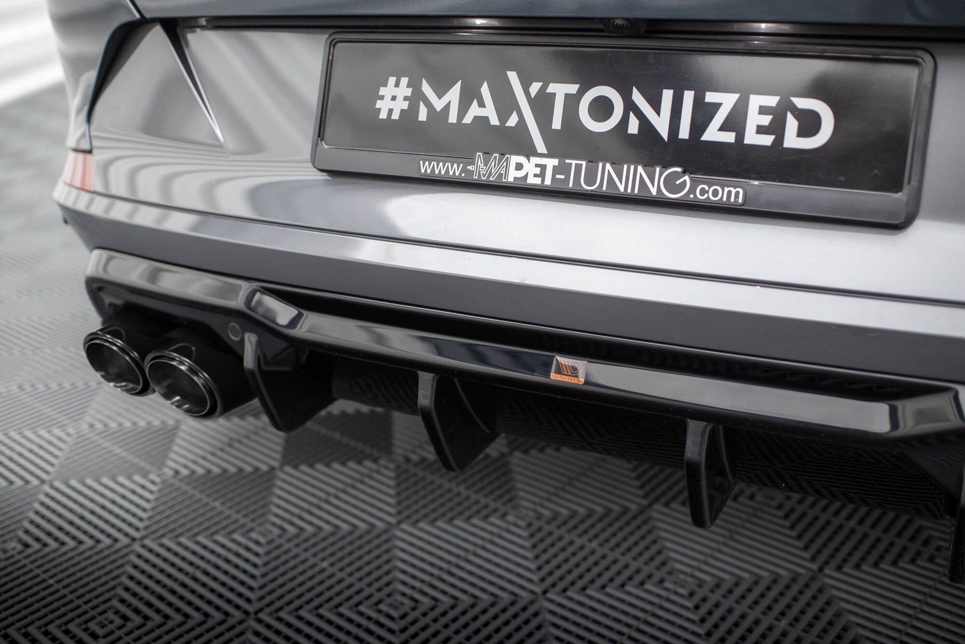 Diffusor Heck Ansatz V.3 für + Endrohre für Cupra Formentor VZ Mk1 / Mk1 Facelift