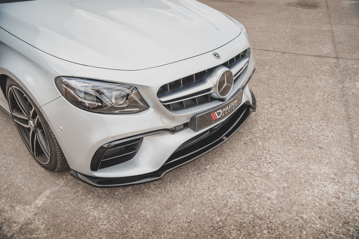 Front Ansatz V.1 für Mercedes-Benz E63 AMG Kombi/Limousine S213/W213 schwarz Hochglanz