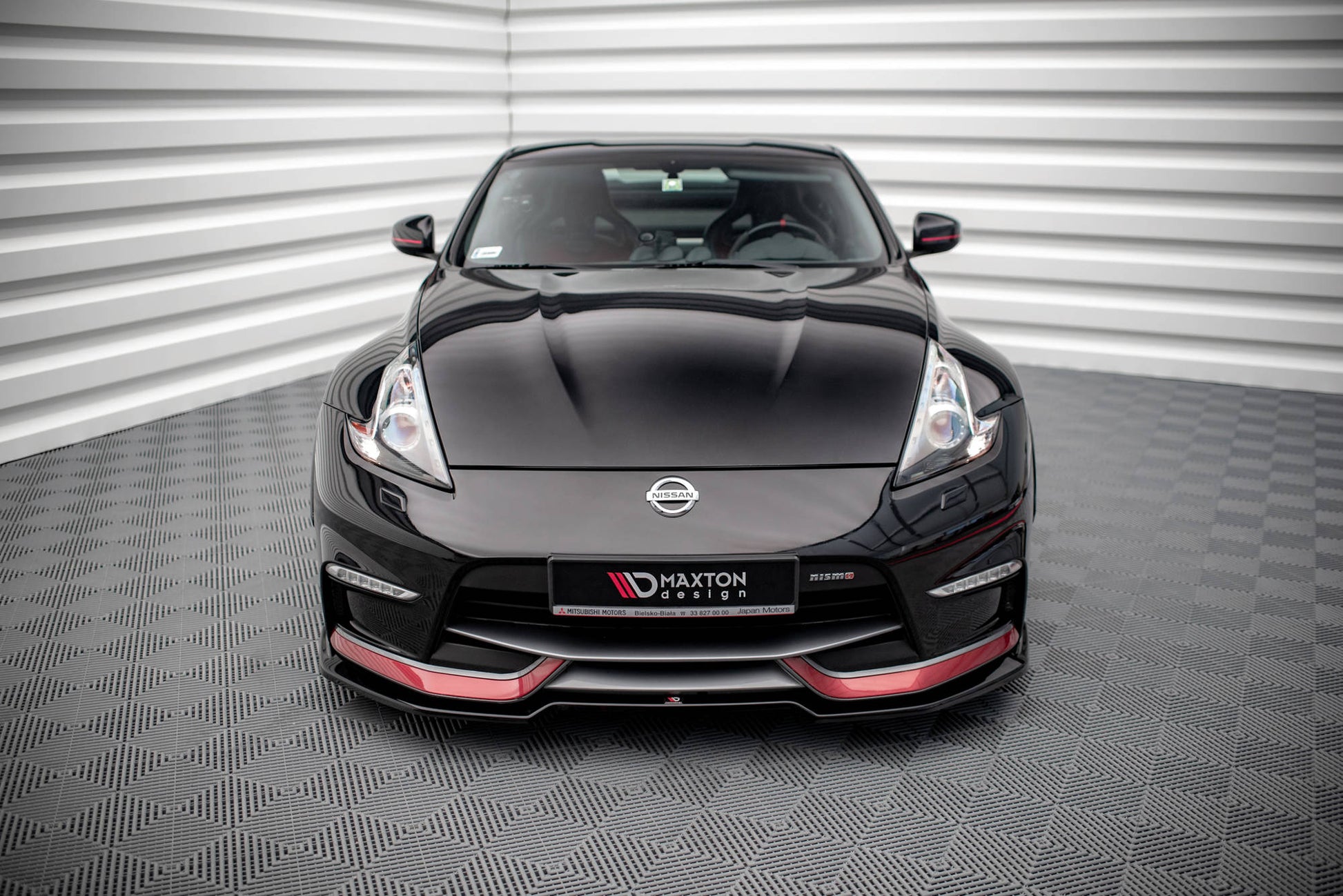 Front Ansatz V.3 für Nissan 370Z Nismo Facelift schwarz Hochglanz