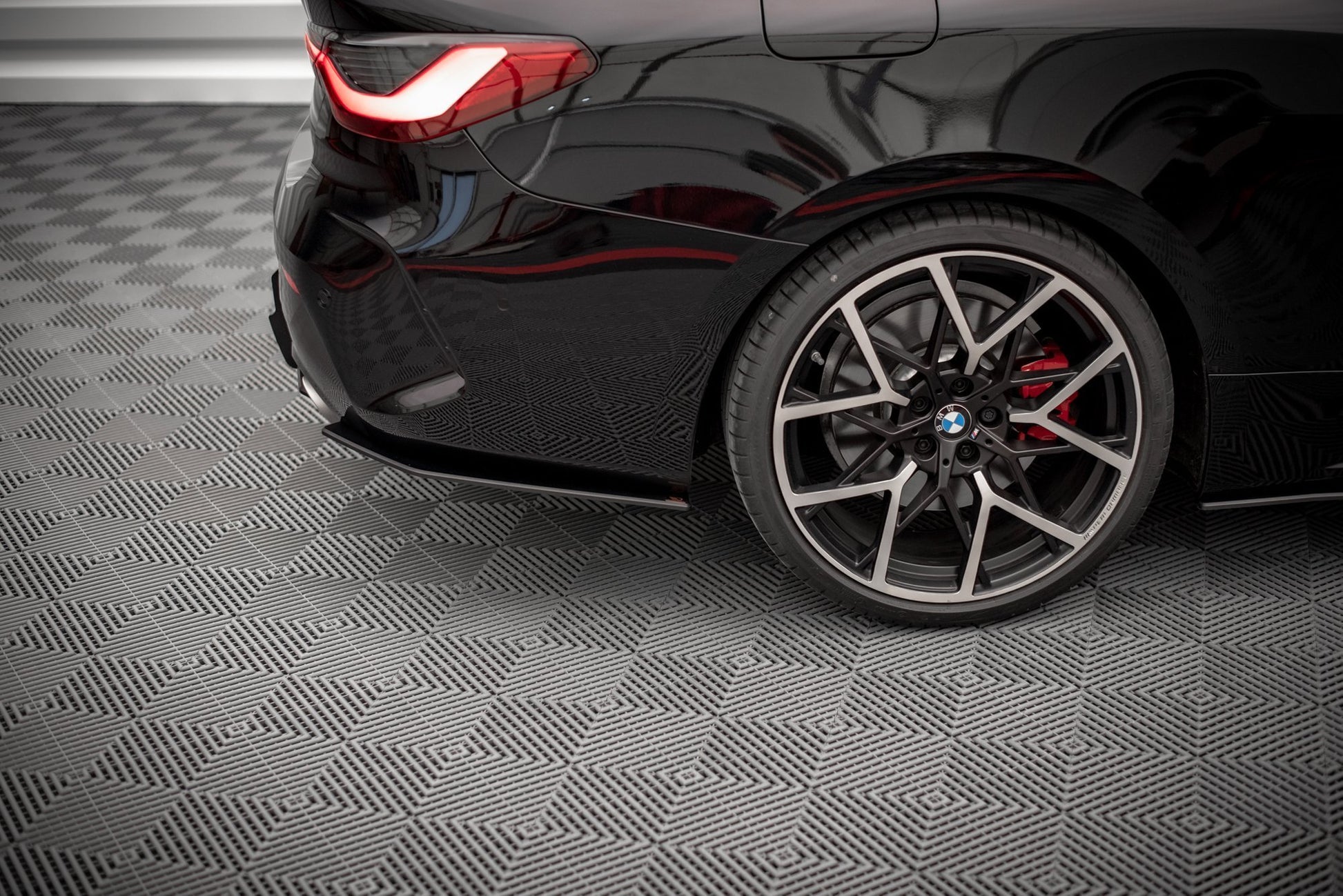 Street Pro Heck Ansatz Flaps Diffusor für BMW 4er M-Paket G22 / G23 / G22 Facelift / G23 Facelift