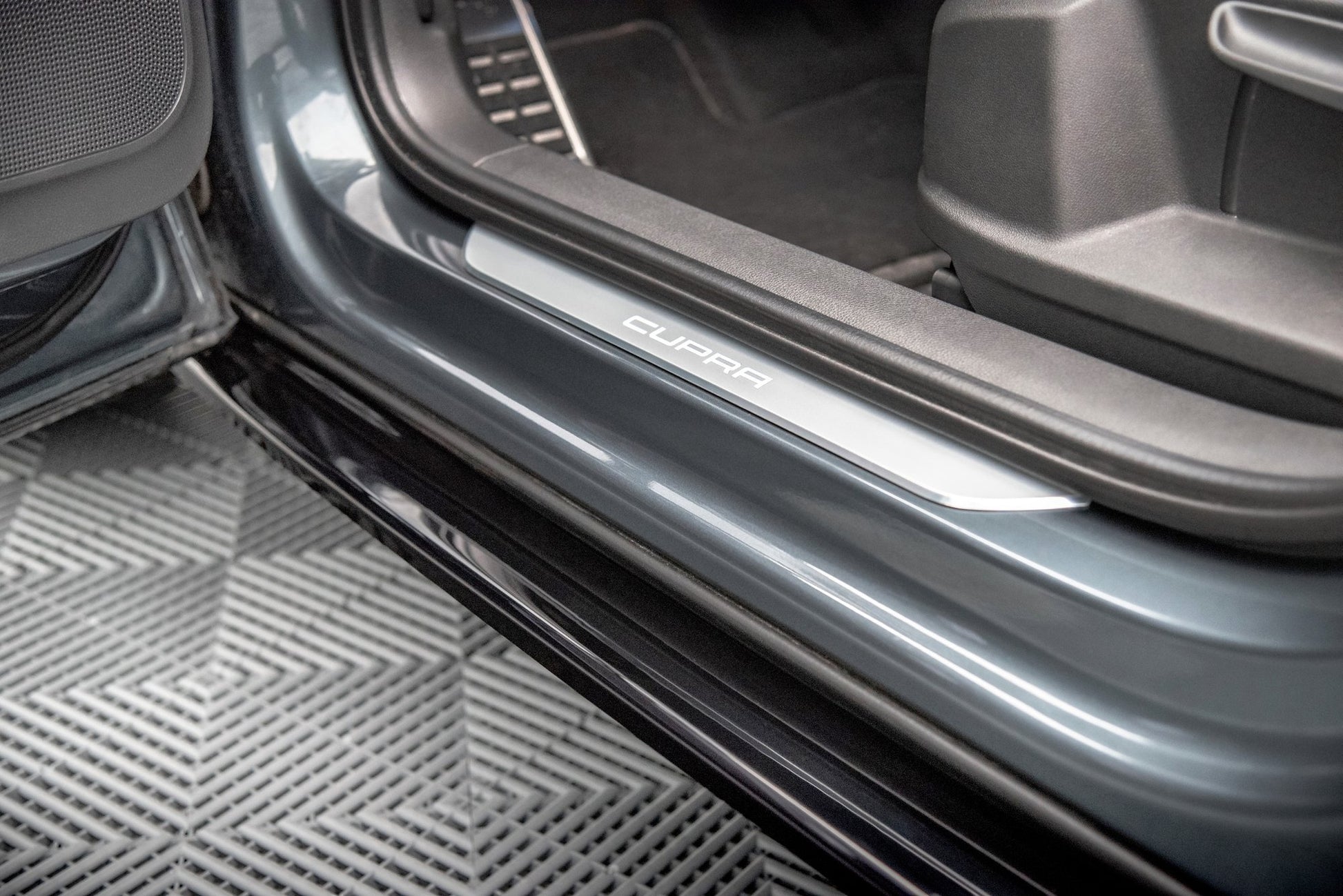 Seitenschweller Ansatz für Cupra Ateca Mk1 / Mk1 Facelift schwarz Hochglanz