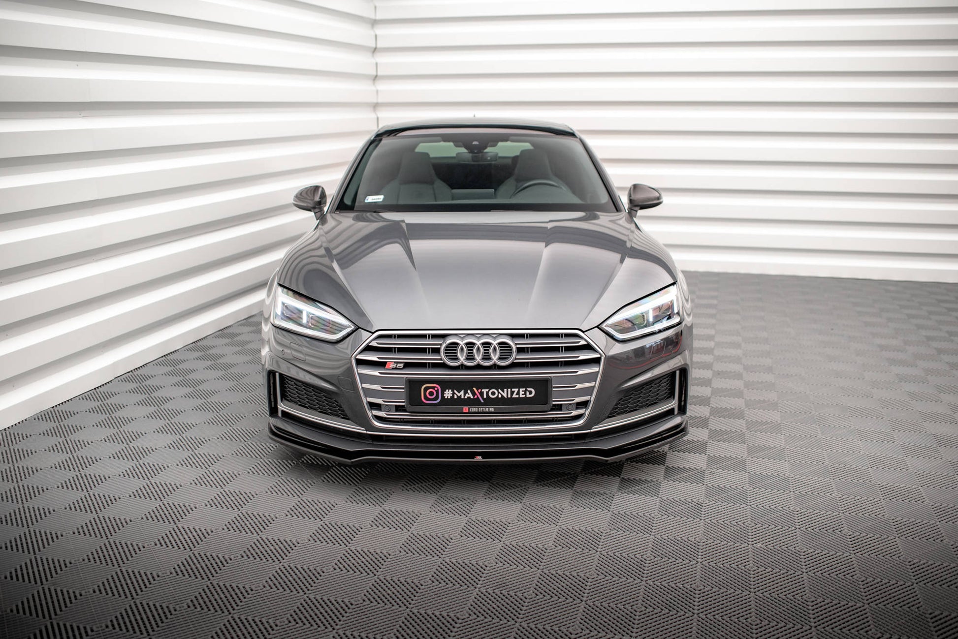 Front Ansatz V.1 für Audi S5 / A5 S-Line F5 Coupe / Sportback schwarz Hochglanz