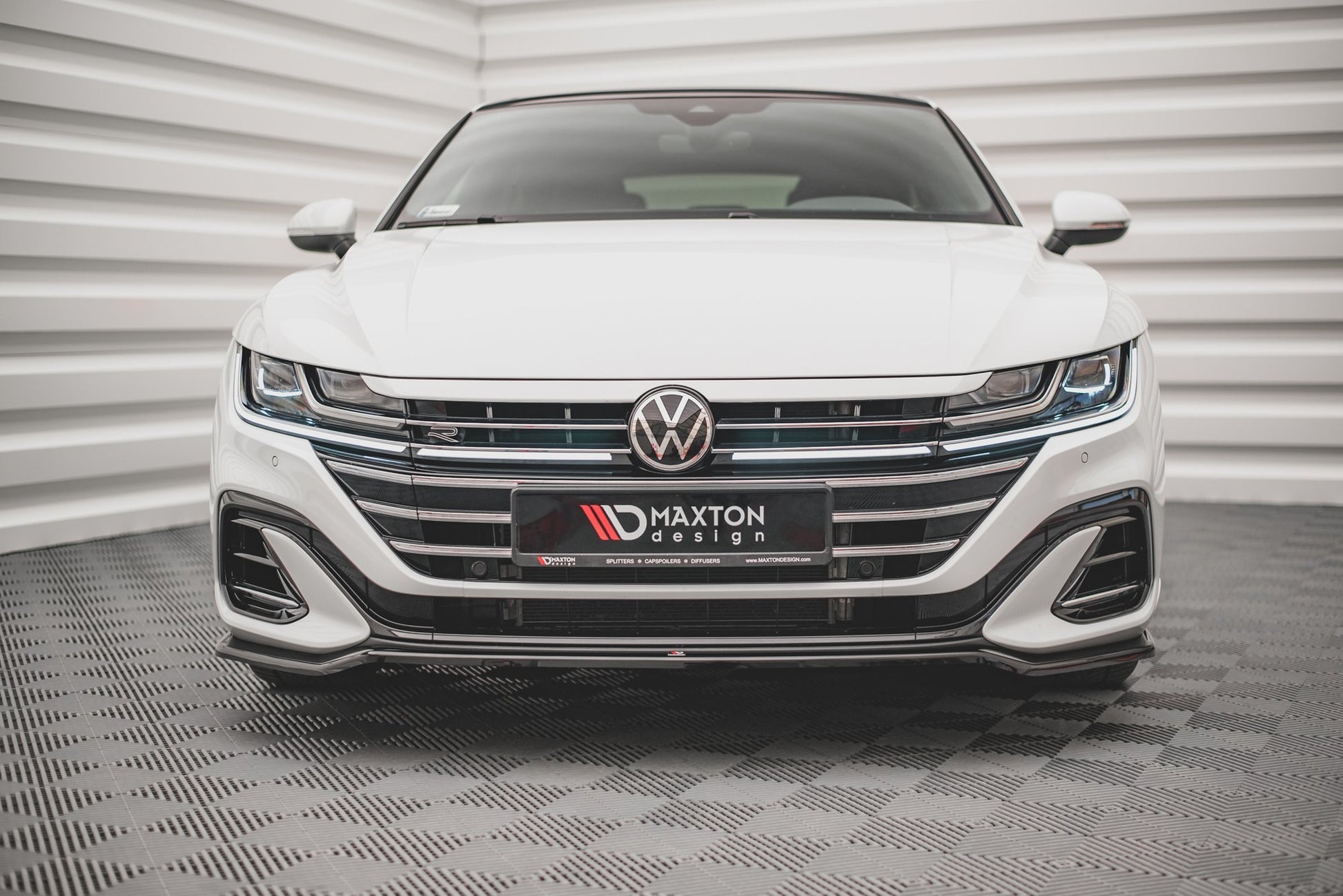 Front Ansatz V.3 für VW Arteon R-Line Facelift schwarz Hochglanz