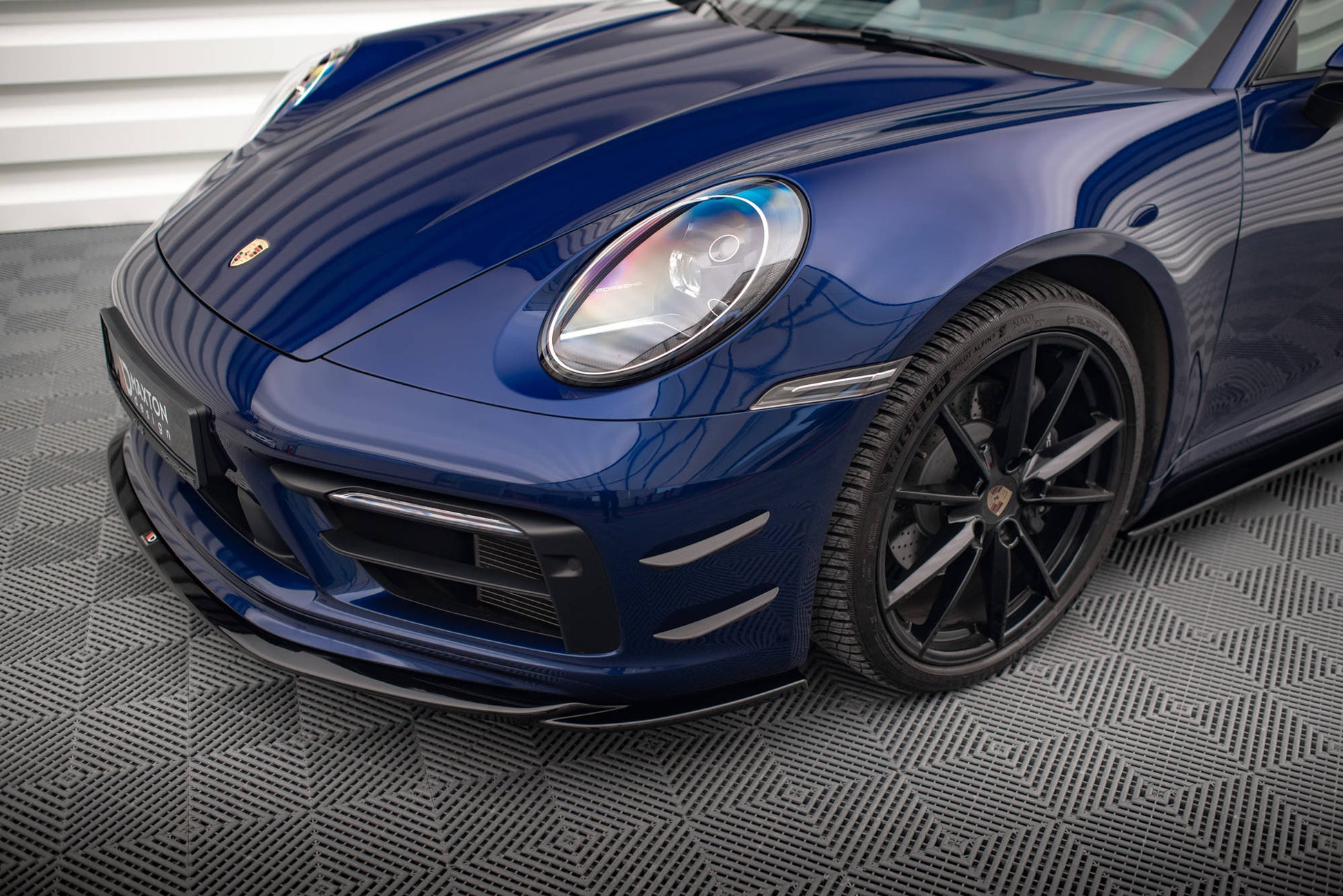 Stoßstangen Flaps Wings vorne Canards für Porsche 911 Carrera Aero 992