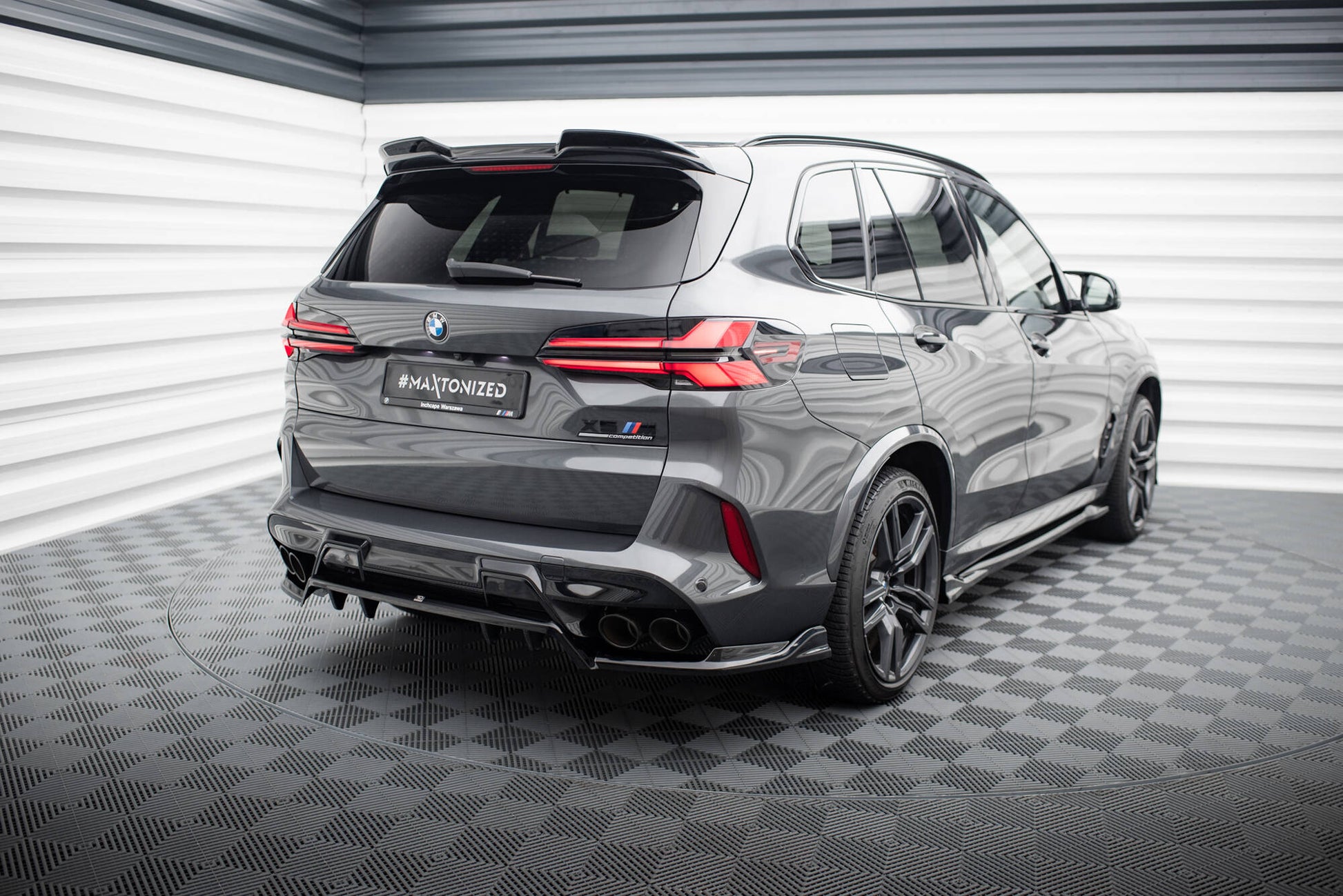 Mittlerer Cup Diffusor DTM Look Heck Ansatz für BMW X5 M F95 Facelift schwarz Hochglanz