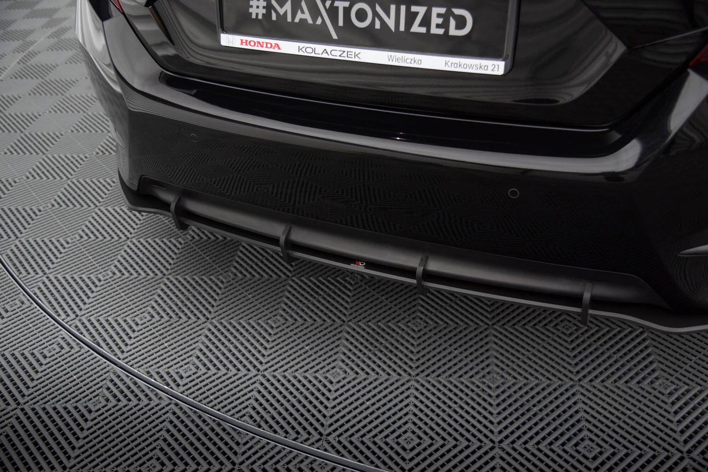 Street Pro Heck Ansatz Flaps Diffusor +Flaps für Honda Civic Mk10 schwarz Hochglanz
