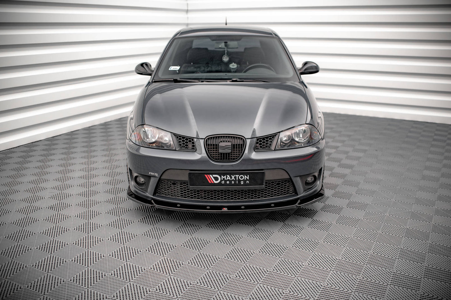 Front Ansatz V.2 für Seat Ibiza Cupra Mk3 schwarz Hochglanz