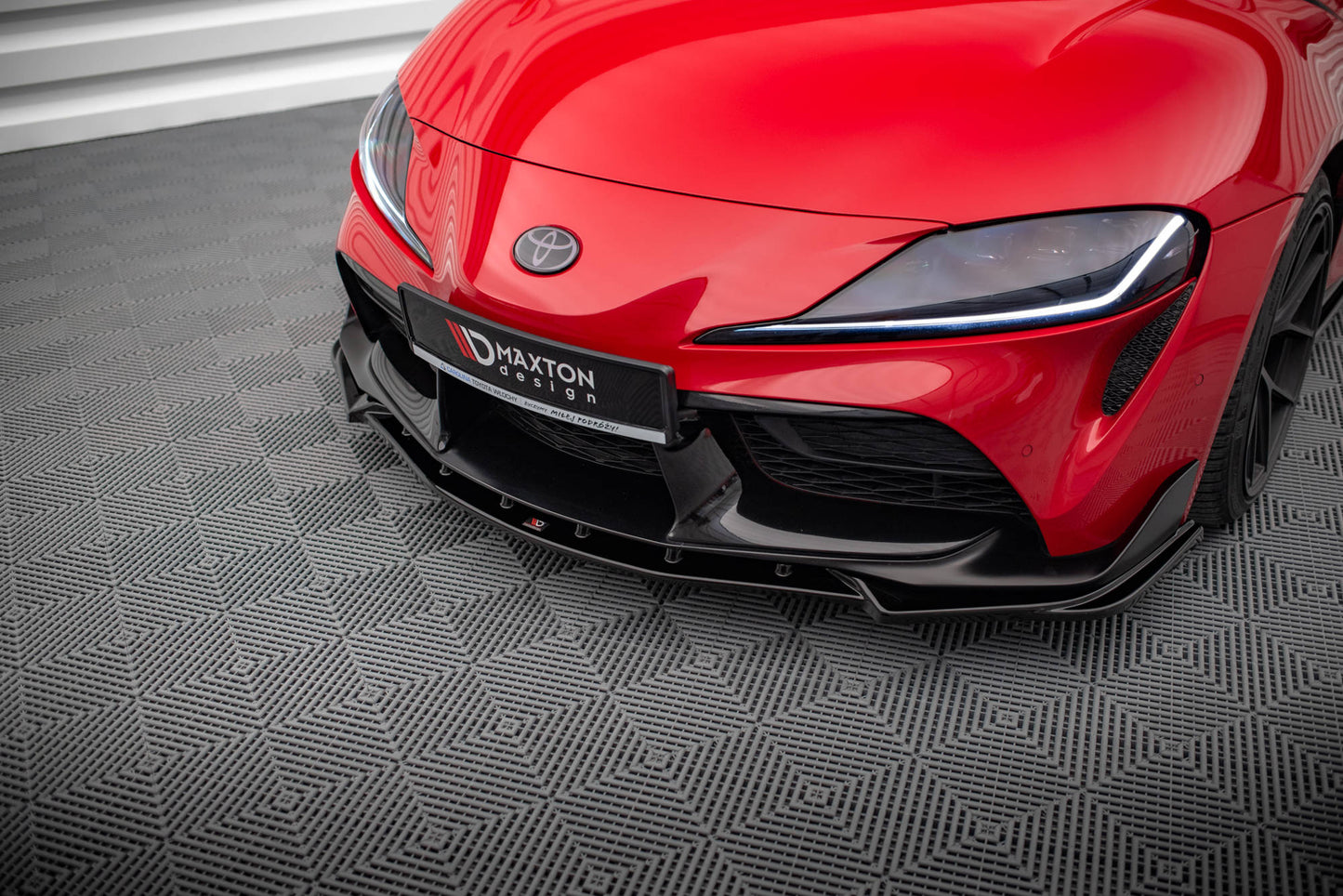 Front Ansatz V.4 für Toyota Supra Mk5 schwarz Hochglanz