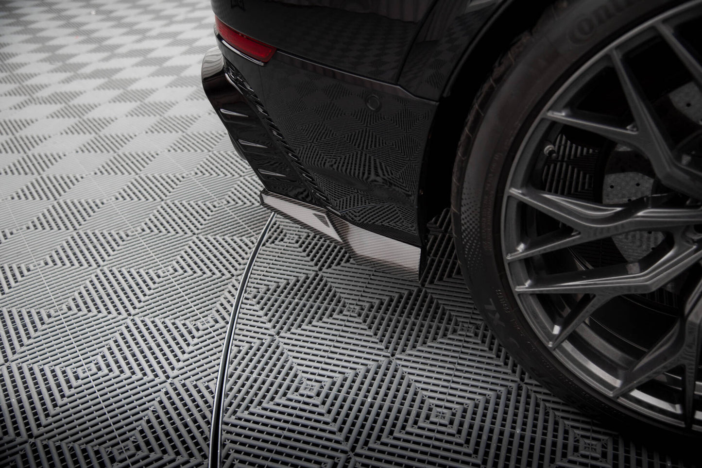 Set of Carbon Splitters Audi RSQ8 Mk1 schwarz matt