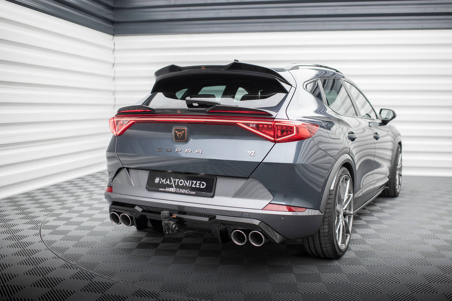 Diffusor Heck Ansatz + Endrohre für Cupra Formentor Mk1