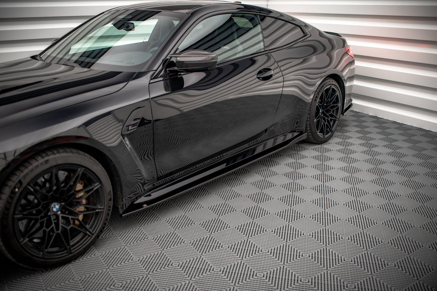 Seitenschweller Ansatz für V.1 für BMW M4 G82 / G82 Facelift schwarz Hochglanz