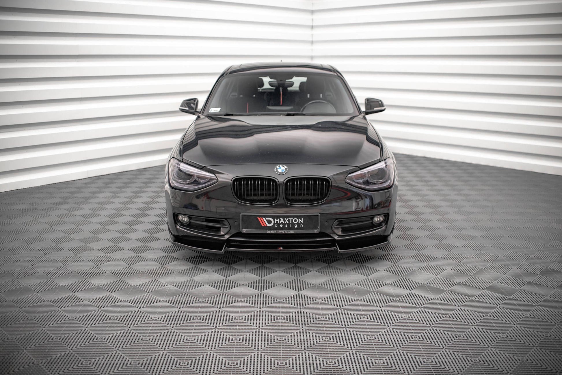 Front Ansatz V.2 für BMW 1er F20 schwarz Hochglanz