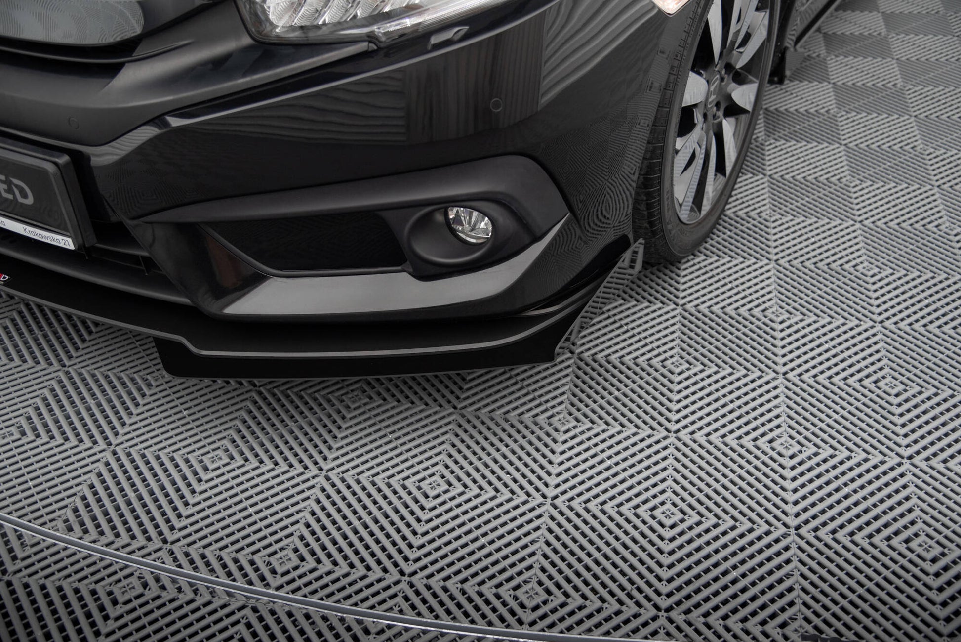Front Stoßstange Flaps für Honda Civic Limousine Mk10 schwarz Hochglanz
