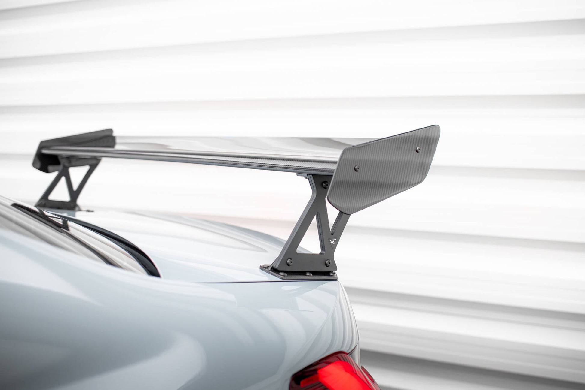 Carbon Spoiler With External Brackets Uprights + LED BMW M3 G80 / M340i G20 / 3 M-Paket G20 / 3 Standard G20