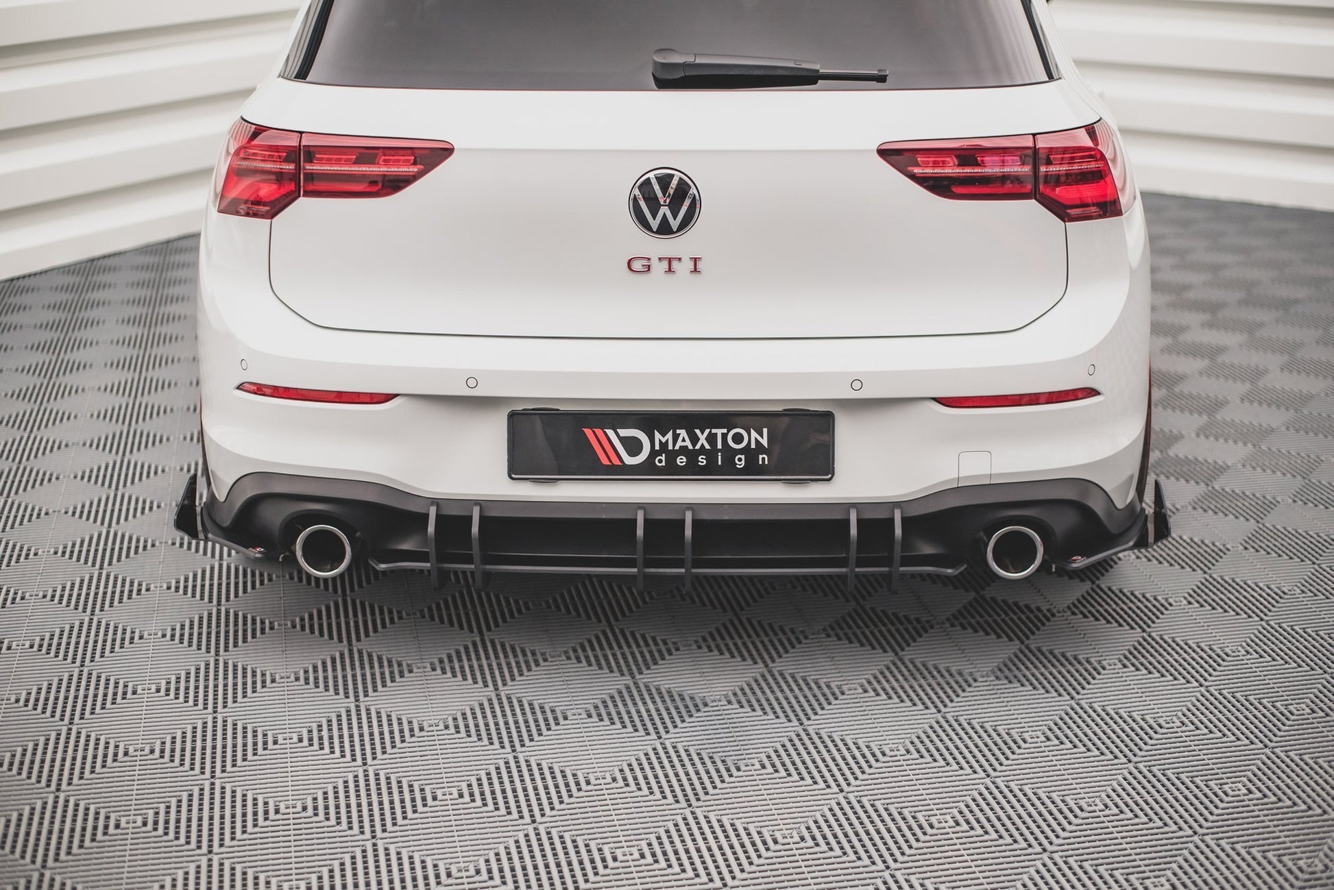 Street Pro Heckschürze V.2 für Volkswagen Golf GTI Mk8