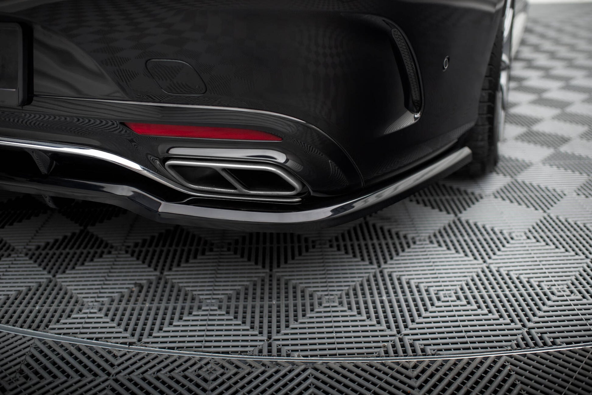 Mittlerer Cup Diffusor DTM Look Heck Ansatz für Mercedes-Benz S Coupe AMG-Line C217 Facelift schwarz Hochglanz