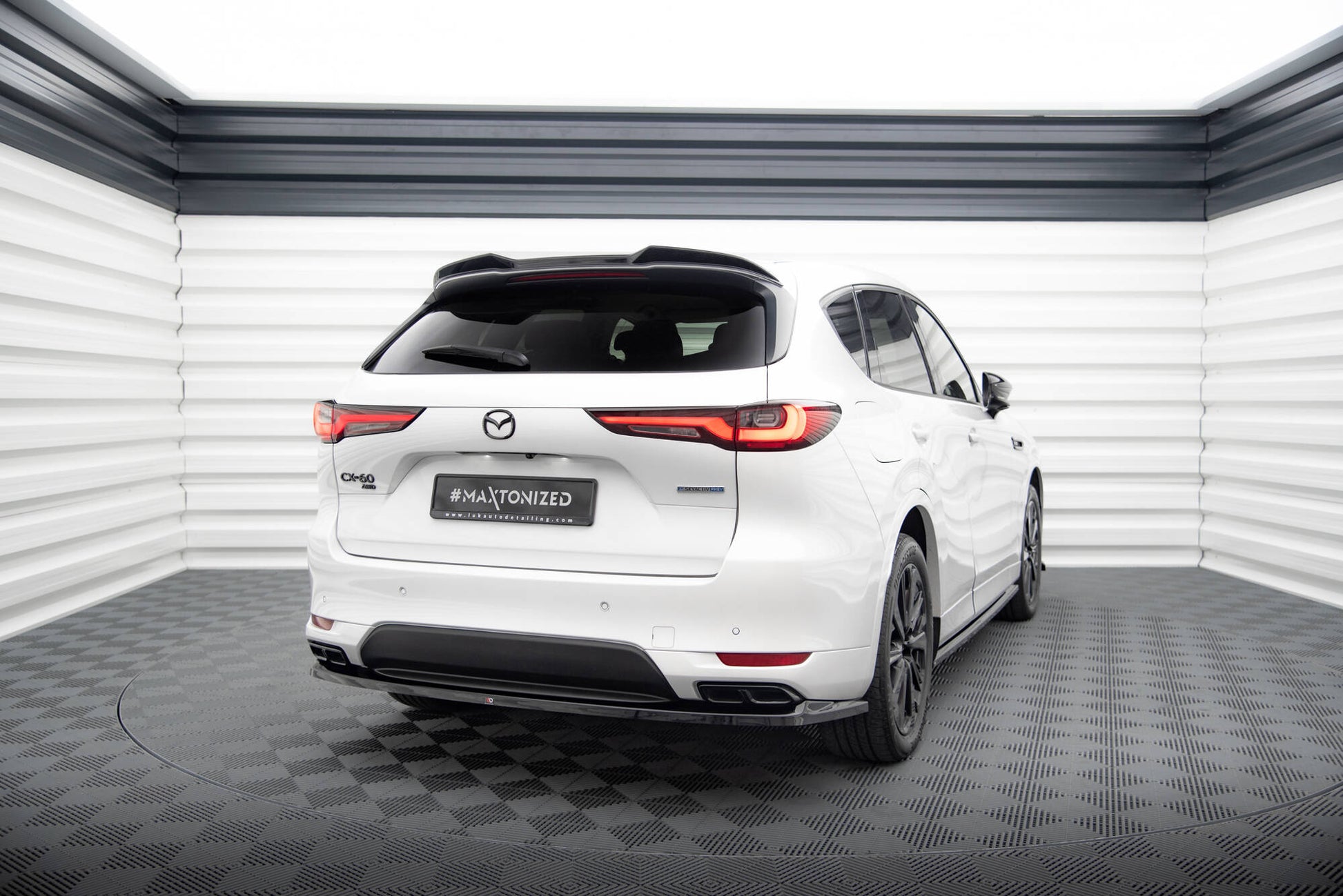 Spoiler CAP 3D für Mazda CX-60 Mk1 schwarz Hochglanz