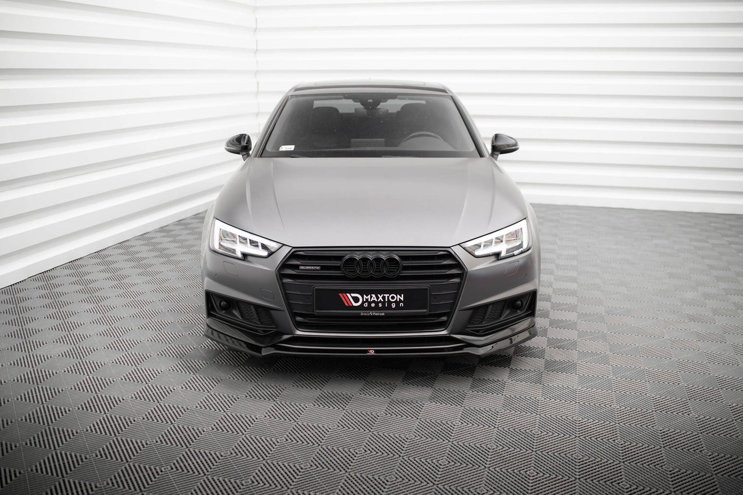 Front Ansatz V.4 für Audi S4 / A4 S-Line B9 schwarz Hochglanz