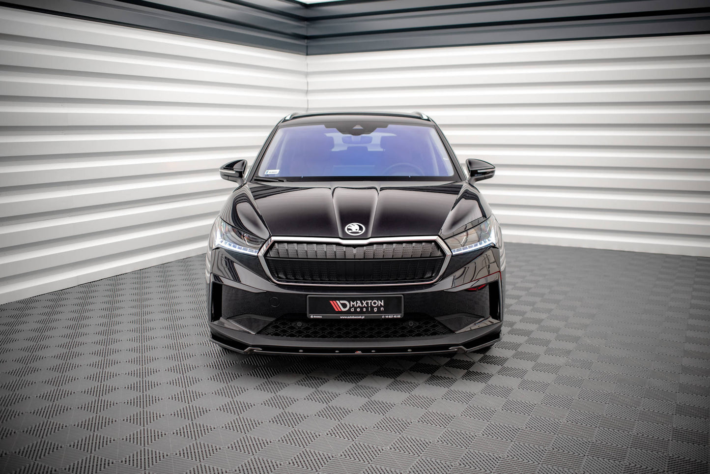 Front Ansatz V.2 für Skoda Enyaq iV schwarz Hochglanz