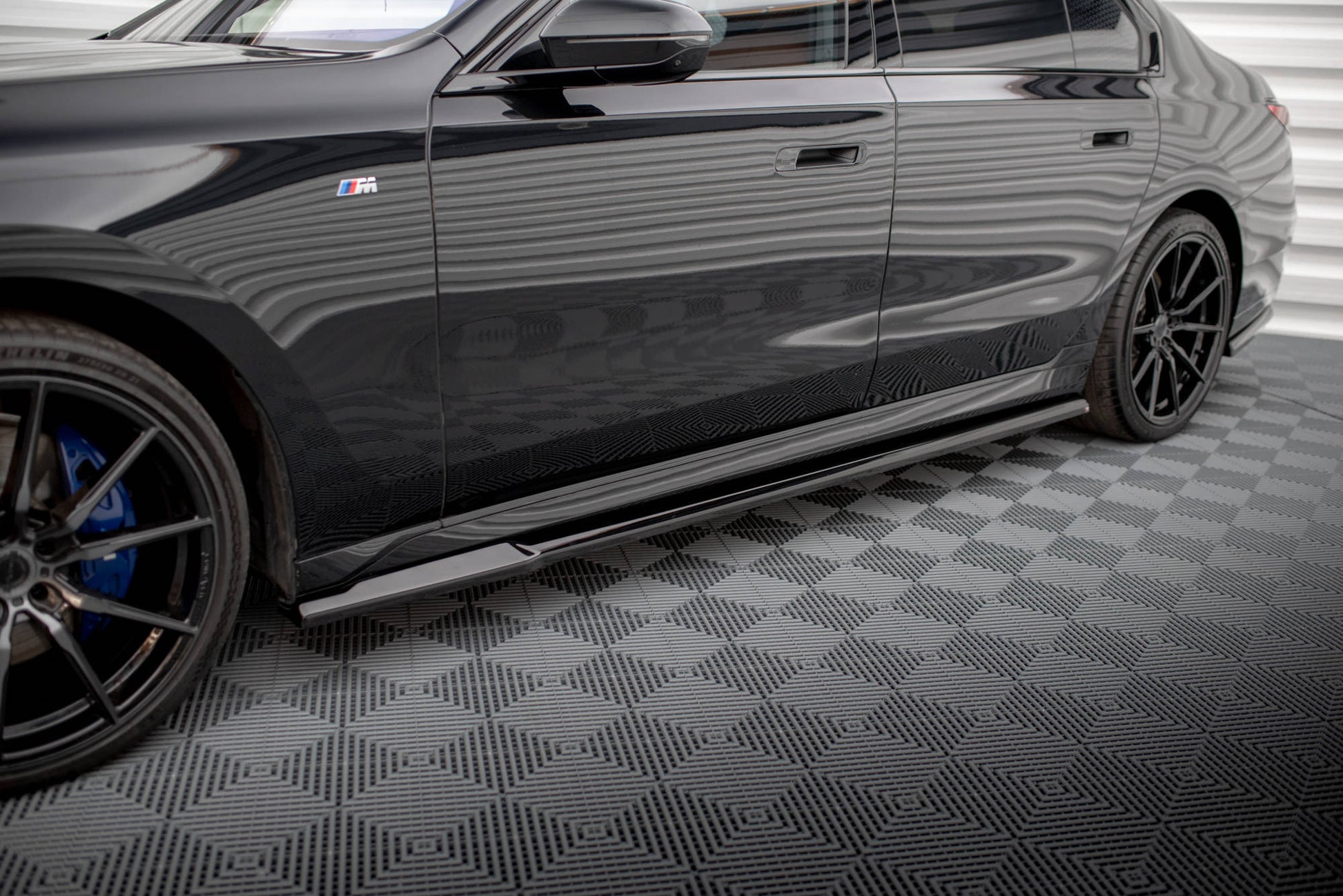 Seitenschweller Ansatz für BMW 7 G70 schwarz Hochglanz