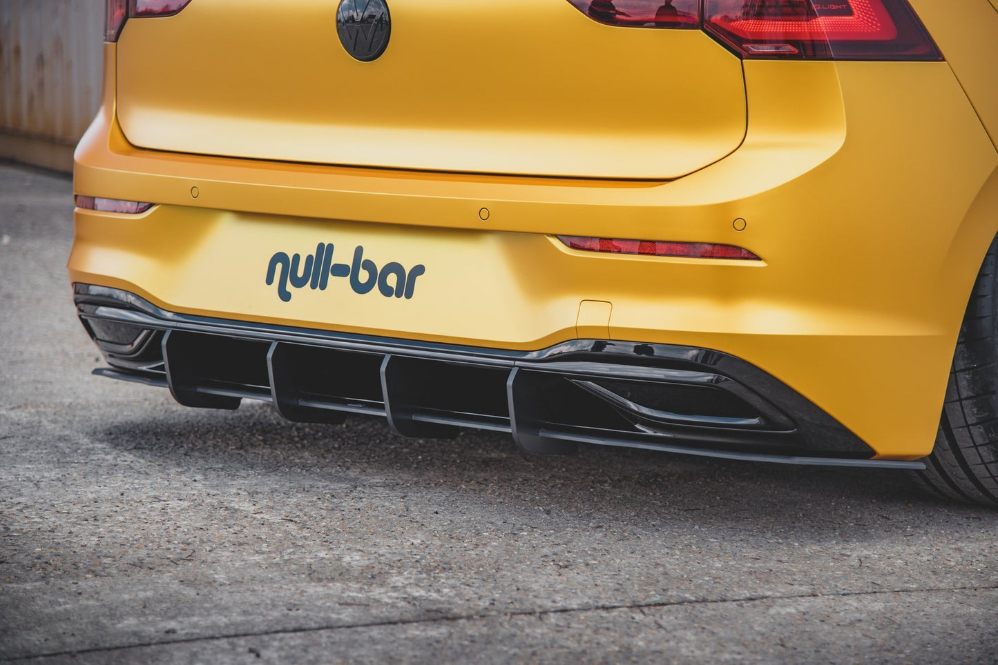 Robuste Racing Heckschürze V.1 für VW Golf Mk8