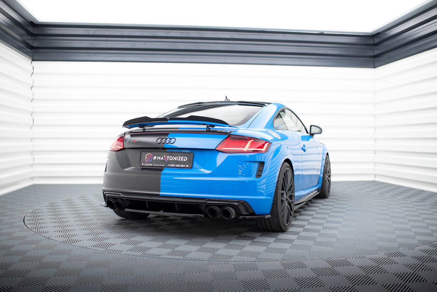 Heck Ansatz Flaps Diffusor für Audi TT S 8S Facelift schwarz Hochglanz