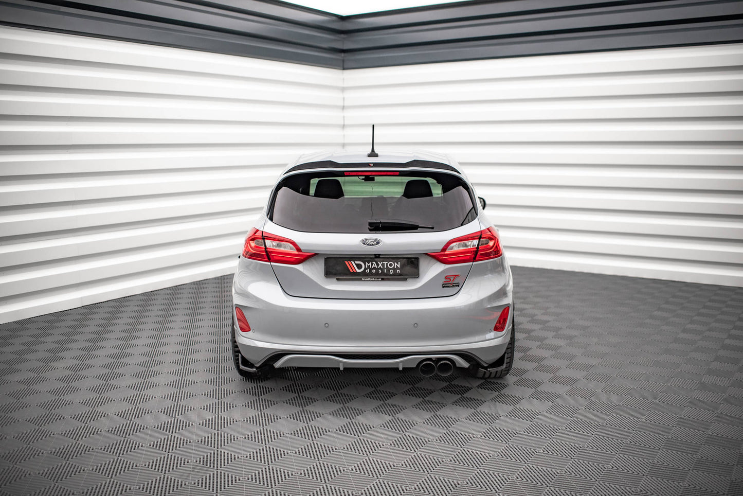 Heck Ansatz Flaps Diffusor V.1 für Ford Fiesta ST Mk8 schwarz Hochglanz