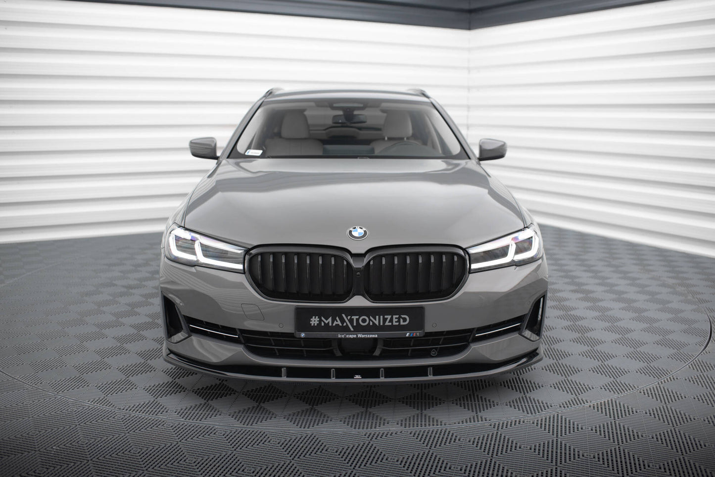 Front Ansatz V.1 für BMW 5er G30 / G31 Facelift schwarz Hochglanz