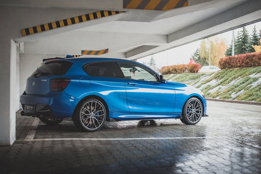 Street Pro Seitenschweller Ansatz für + Flaps BMW 1er F21 M135i / M140i / M-Paket schwarz Hochglanz