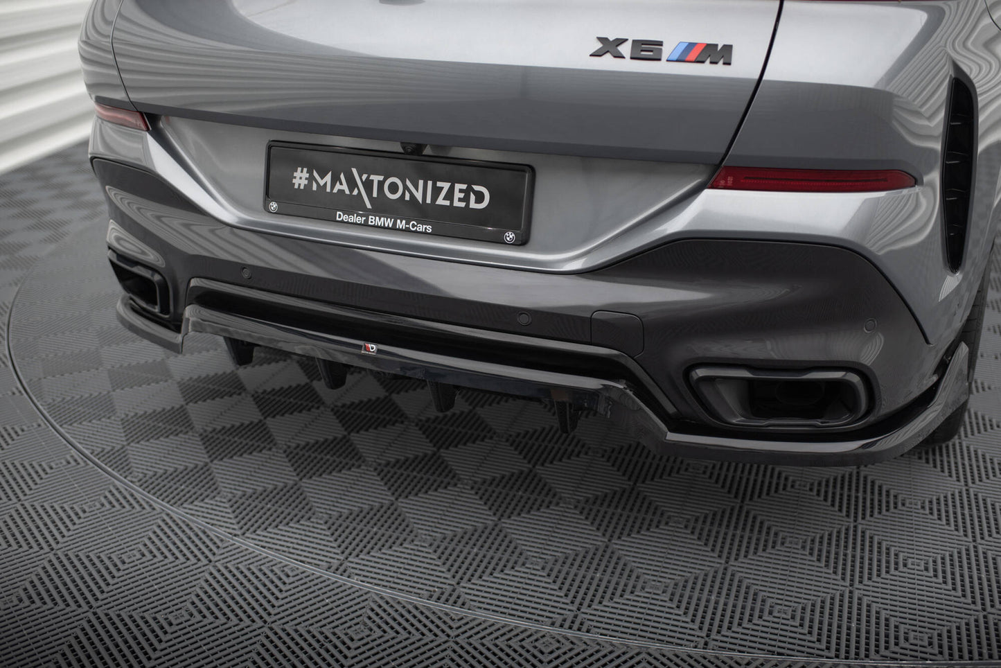 Mittlerer Cup Diffusor DTM Look Heck Ansatz V.2 für BMW X6 M-Paket G06 Facelift schwarz Hochglanz