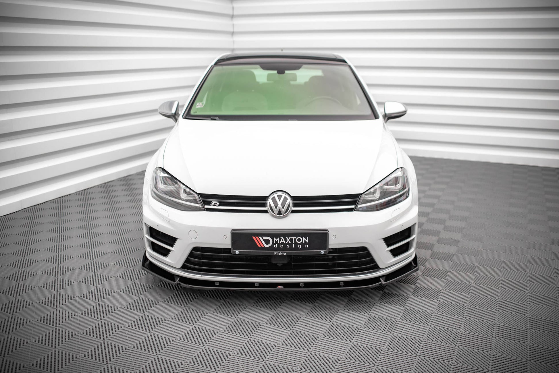 Front Ansatz V.4 für VW Golf R / R-Line Mk7 schwarz Hochglanz