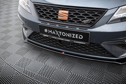 Front Ansatz V.7 für Seat Leon Cupra / FR Mk3 FL schwarz Hochglanz