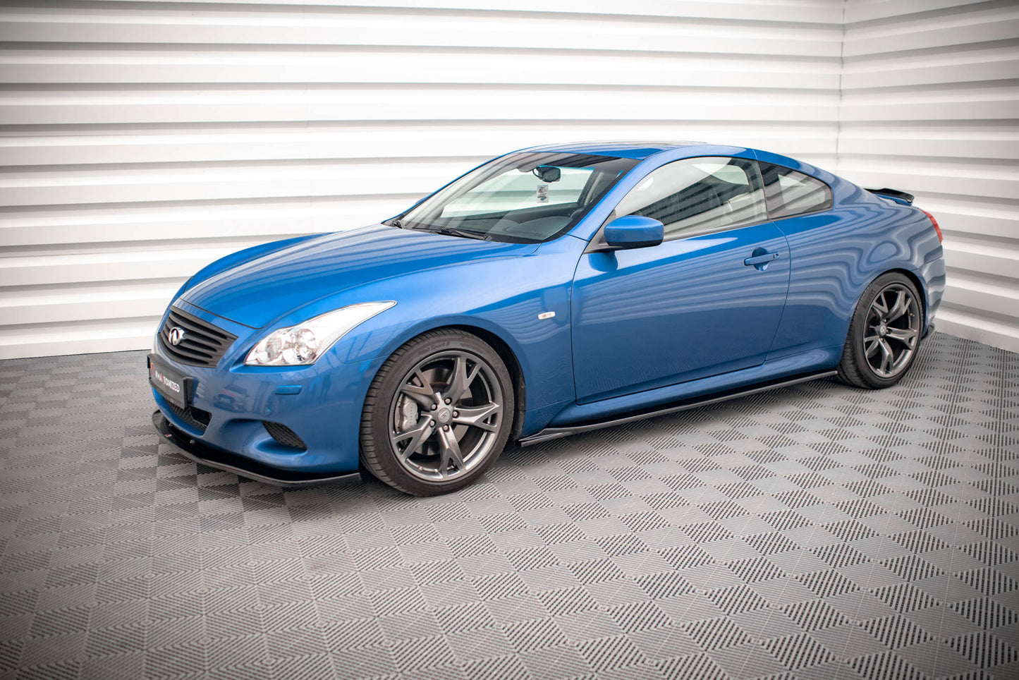 Seitenschweller Ansatz für Infiniti G37 Coupe schwarz Hochglanz