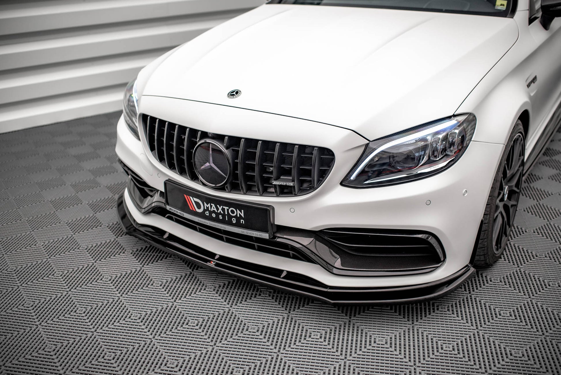 Front Ansatz V.3 für Mercedes-AMG C63 Coupe AMG Aero Pack C205 Facelift schwarz Hochglanz