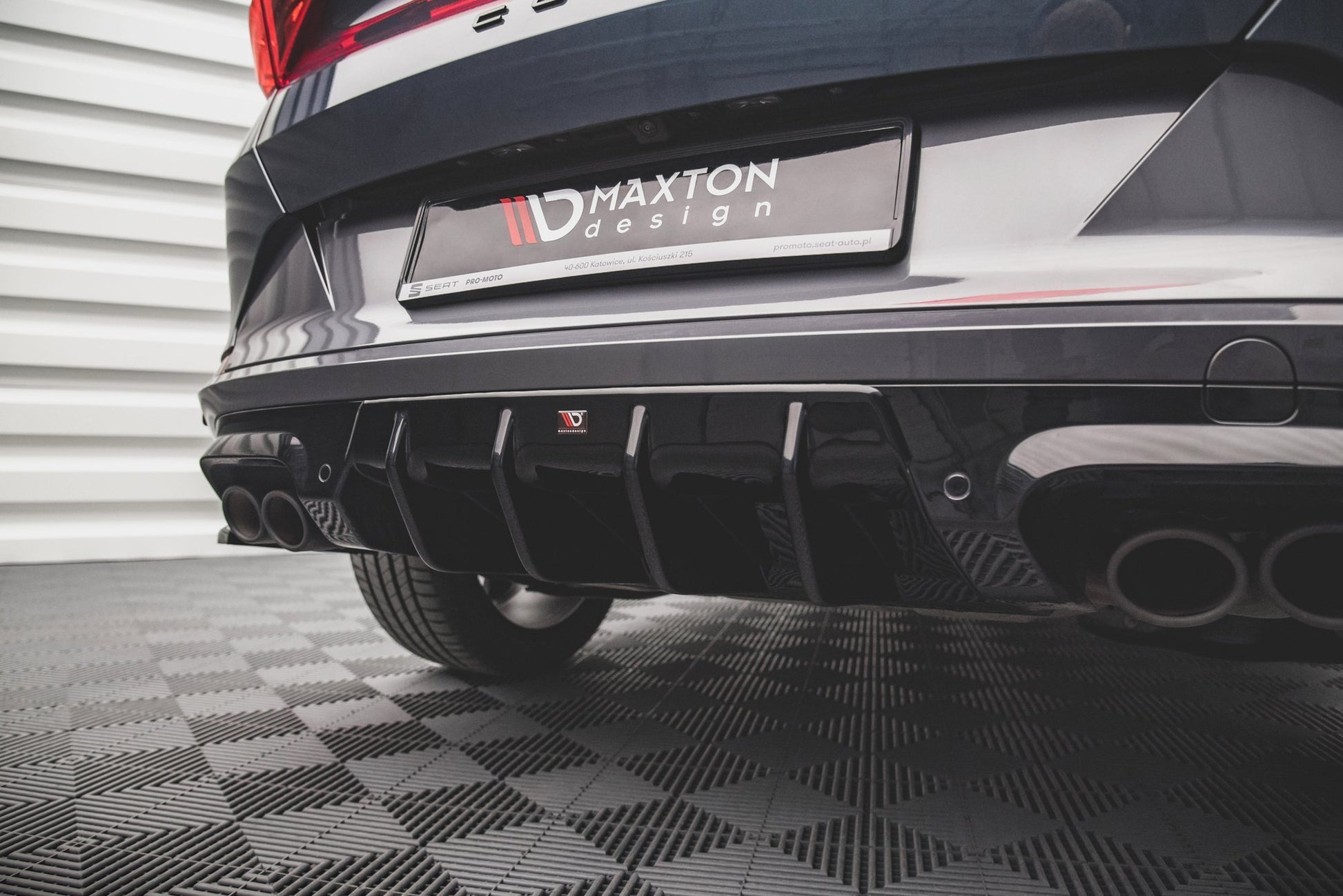 Diffusor Heck Ansatz V.1 für Cupra Formentor Mk1 / Mk1 Facelift schwarz Hochglanz