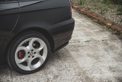 Heck Ansatz Flaps Diffusor für Alfa Romeo 156 SW Facelift schwarz Hochglanz