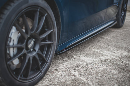 Seitenschweller Ansatz für V.1 für Mercedes A35 AMG / AMG-Line W177  schwarz Hochglanz