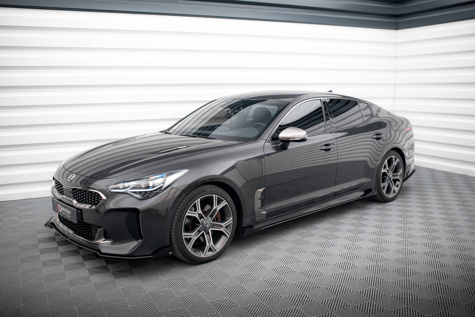 Seitenschweller Flaps für Kia Stinger GT / GT-Line / Standard Mk1 schwarz Hochglanz