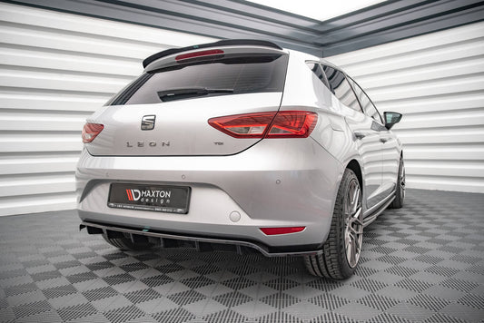 Mittlerer Cup Diffusor DTM Look Heck Ansatz für Seat Leon Hatchback Mk3 schwarz Hochglanz
